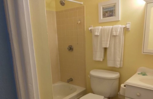 Bostwick Park Condo | TOP FLOOR CONDO AT SEA DIP BEACH RESORT!!!