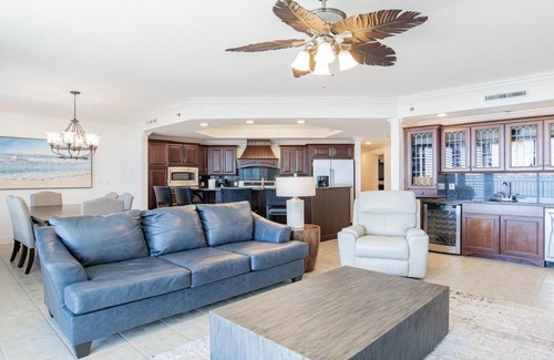 Orange Beach Condo | Top Floor with all the Upgrades! Gorgeous Unit! Pet Friendly!