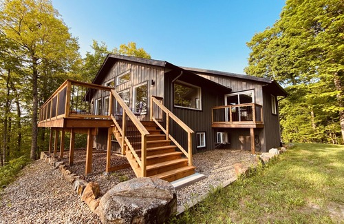 Mayo Ski Chalet | Top of a Mountain Chalet * Amazing views * Hiking * Spa