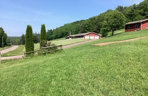 Meyersdale House | Top of the GAP guesthouse on the Eastern Continental Divide.