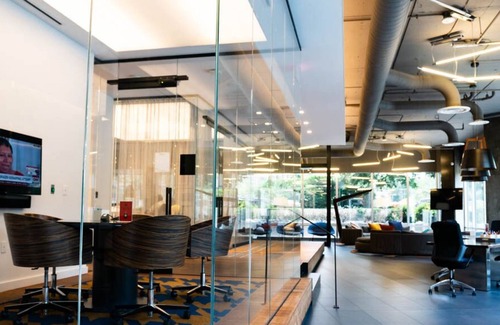 Alexandria West Apartment | Top Of The Line | High Rise | Luxurious Loft