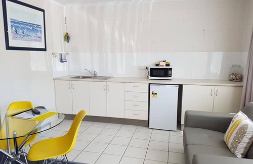 Maroochydore Hotel | Top Spot Motel