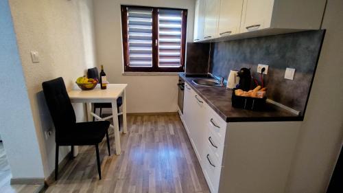 Cove Murtar Apartment | Tora