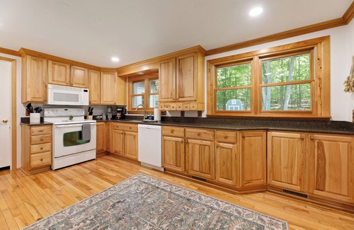 Central Lake House | Torch Lake House Central Lake