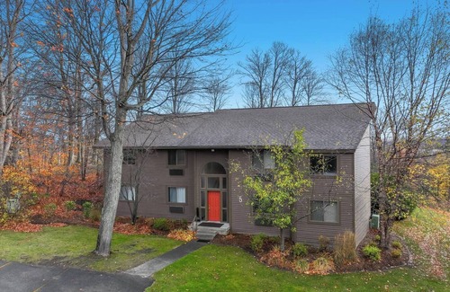 Kewadin Condo | πΆ Torch Lake Vista β A-Ga-Ming Golf & Lakeview Condo | Large Patio β 741/Unit 9A