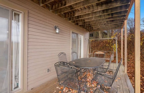 Kewadin Condo | πΆ Torch Lake Vista β A-Ga-Ming Golf & Lakeview Condo | Large Patio β 741/Unit 9B