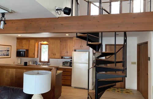 Alden Cottage | Torch lake waterfront:100 ft of sandy beach, 3-bedroom, 3-bath cottage
