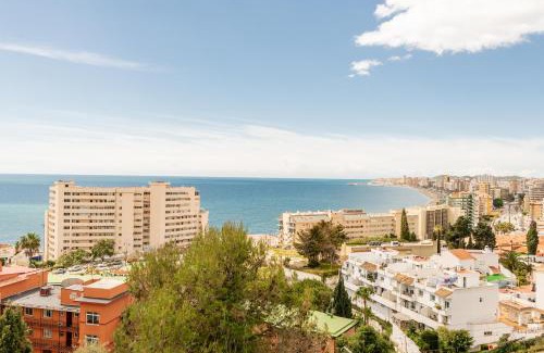 Torreblanca House | Torreblanca 4BDR Townhouse with Stunning Views