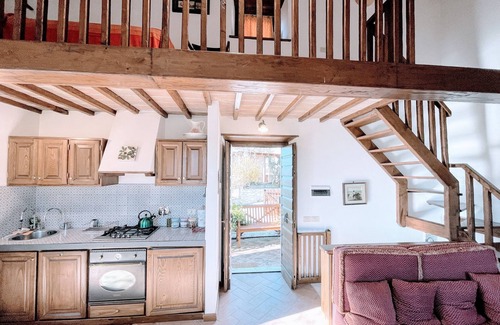 Strettura House | Torretta sleeps 5 with pool and exclusive gardens plus private verandah