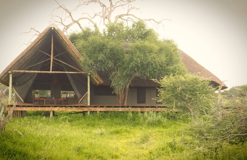 North-West District House | Total privacy in Botswana's wilderness!