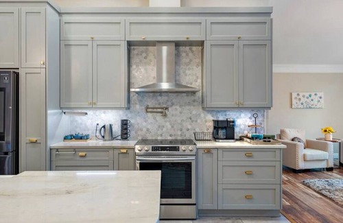 Highpoint House | Toucan Luxury Oasis - Heated POOL and SPA option