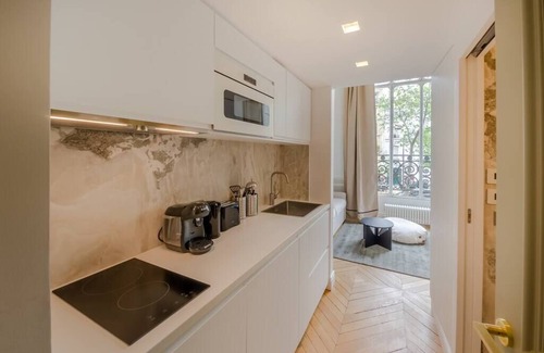 Faubourg Saint-Germain Apartment | Tour Eiffel/Invalides - Luxury apartment n°3
