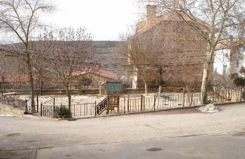 Buenache de la Sierra Cottage | Tourist Accommodation Fuente del Gamellón
