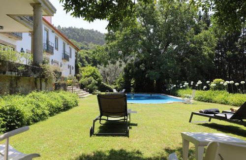 Facha House | Tower Junior Queen Suite at Casa dos Macieis, Camino Santiago direct access & Optional Agritourism