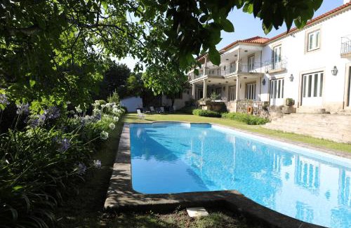 Facha House | Tower Junior Queen Suite at Casa dos Macieis, Camino Santiago direct access & Optional Agritourism