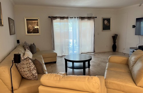 Cutler Bay House | Town House Gateway at Miami