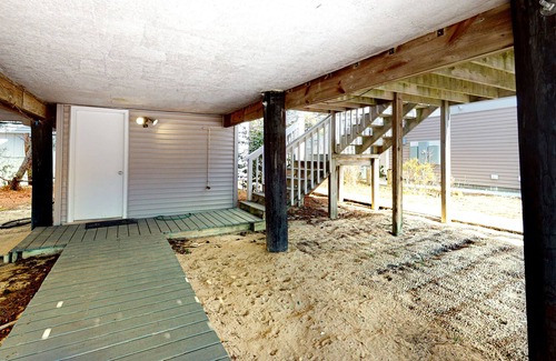 South Bethany House | Town of Bethany house w/ WiFi & gorgeous deck - steps from the sand & surf