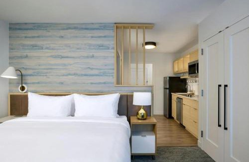 Miramar Beach Hotel | TownePlace Suites by Marriott Miramar Beach Destin