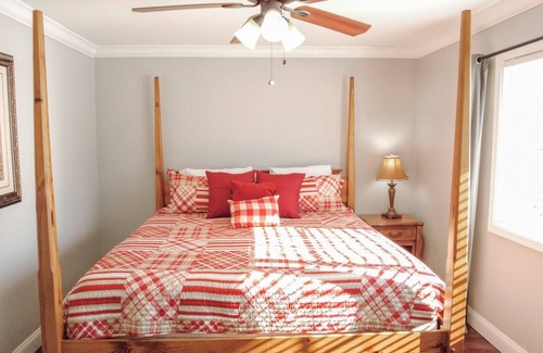 Branson Theater District House | Townhome-colonial A 2 Bedroom Townhouse