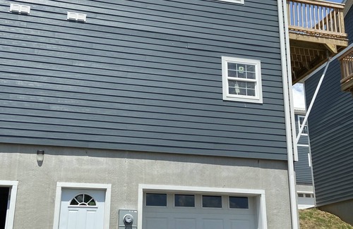 Cheat Lake House | Townhome near Cheat Lake. Minutes to I-68 & approx 6 miles to WVU Stadium