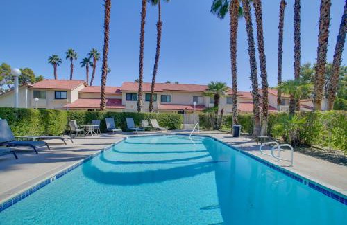 Palm Springs House | Townhome with Pool Access, Near Dtwn Palm Springs!