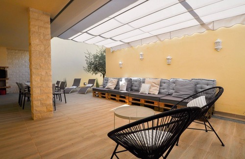 Vale Navio Villa | Townhouse Branqueira OCV - 10min Beach