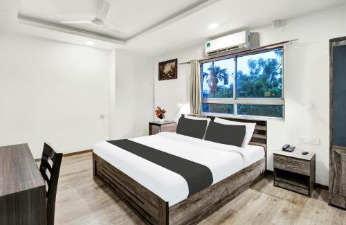 Sualkuchi Hotel | Townhouse Hatigaon Near Medicity Formerly Hotel Grand Majesty
