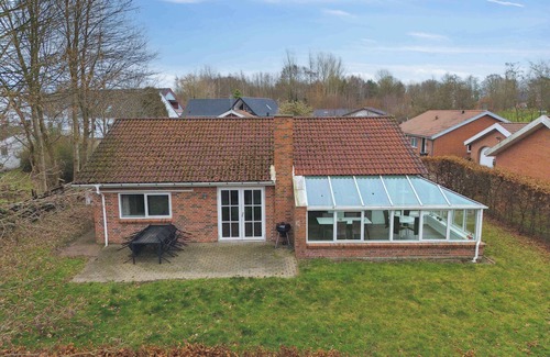 Brande Villa | Townhouse with Nature as Neighbor