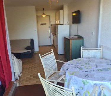Cap d'Agde Apartment | Très beau studio cabine