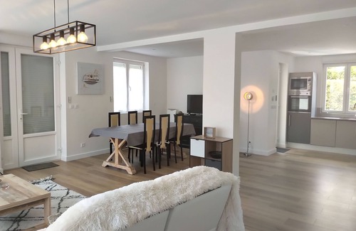 Bretteville-sur-Odon Apartment | Très Spacieux F3 Avec Terrasse et Jardin