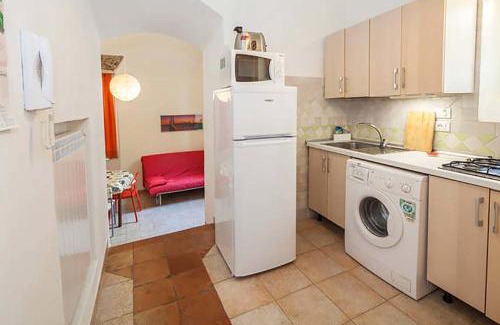 Historical Downtown Salerno Apartment | Tra Amalfi, Pompei, Paestum