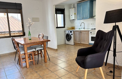 Vall De Almonacid Apartment | Trabajo a Distancia en la Campiña Mediterránea Española