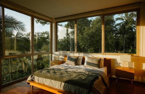 Selemadeg Villa | Trails, waterfalls & chill in staffed jungle lodge