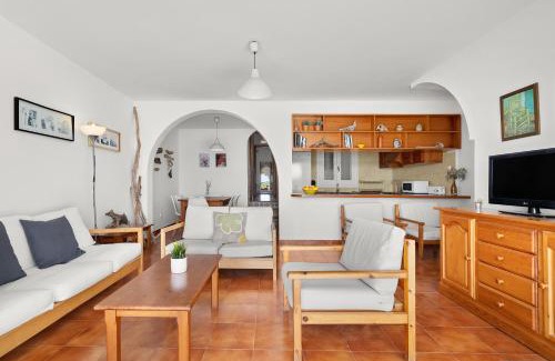 Fornells House | Tramontana Apartment 99BJ