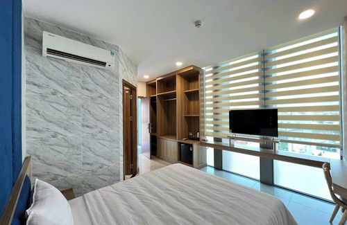 District 12 Hotel | Tran Long District 12