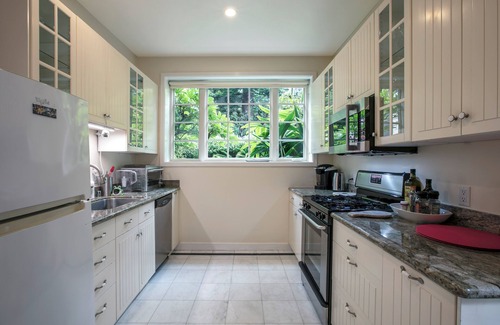 Western Addition Apartment | Tranquil 1-bedroom apartment in San Francisco with Garden Views, Heated Floors