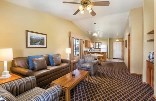 Pagosa Springs Resort | Tranquil 2-bedroom resort in Pagosa Springs with WiFi, AC