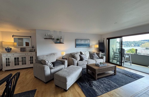 Port Ludlow Condo | Tranquil 2-bedroom condo in Port Ludlow with WiFi