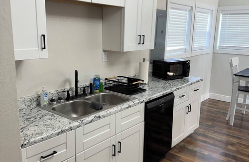 Mena House | Tranquil 3-bedroom house in Mena with WiFi, firepit