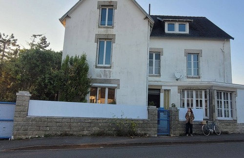 Treffiagat House | Tranquil 6-bedroom house in Treffiagat