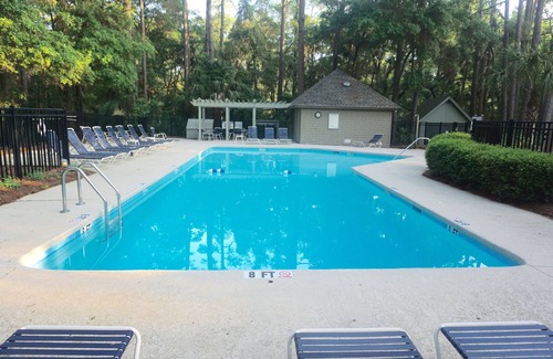 West Beach Cottage | Tranquil Escape, Beautiful Lagoon View & Community Pool!