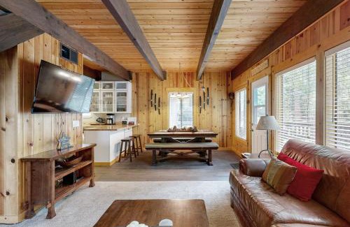 Incline Village House | Tranquil Family Cabin