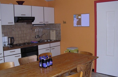 Couvin Cottage | Tranquil Forestside Cottage