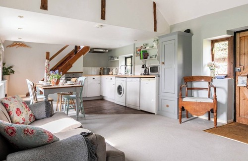 Stelling Minnis House | Tranquil grade II listed barn next to historic windmill