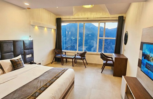 Shimla Hotel | Tranquil Inn By Alcor