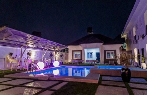 Benin City Apartment | Tranquil Oasis in Benin City by bnj Luxury