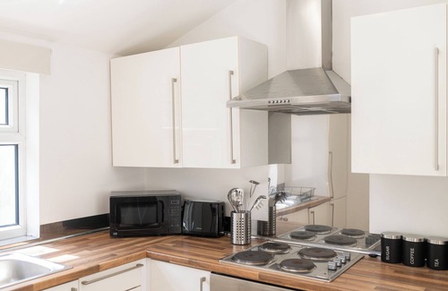 Pontcanna Apartment | Tranquil Pontcanna Mews