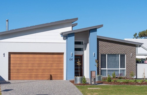 Minnamurra House | Tranquil Retreat - a relaxed getaway or a family fun escape… ticks all the boxes
