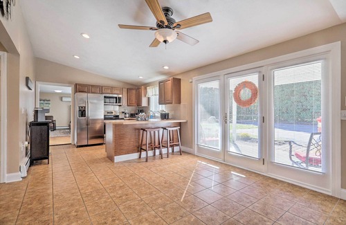 Swansea House | Tranquil Swansea Retreat w/Fire Pit & Grill!