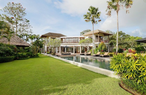 Taman Griya Villa | Tranquility and Luxury 6 Bedroom Villa, Jimbaran